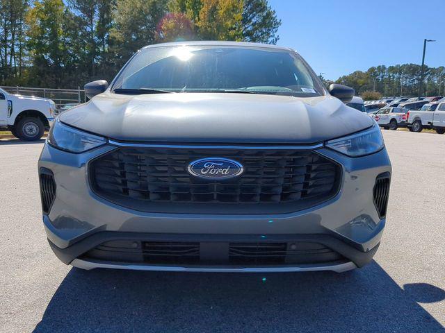 new 2025 Ford Escape car, priced at $30,324