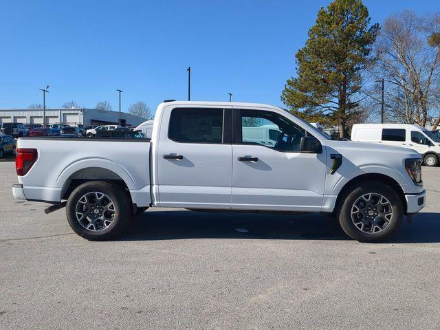 new 2024 Ford F-150 car, priced at $40,399