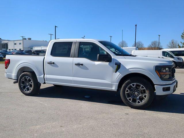 new 2024 Ford F-150 car, priced at $40,399