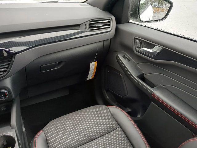 new 2024 Ford Escape car, priced at $27,909