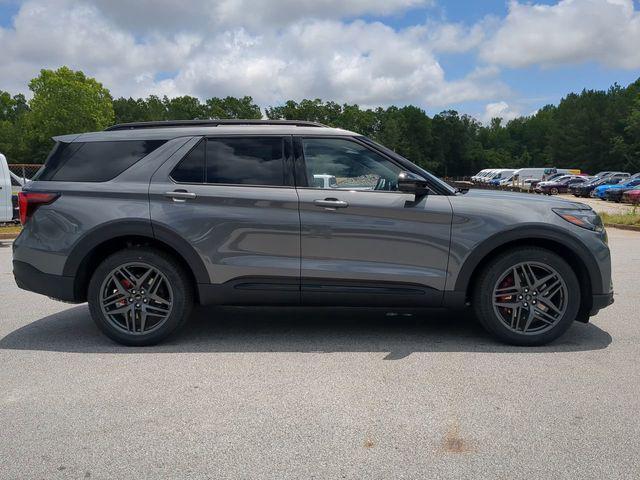 new 2025 Ford Explorer car, priced at $55,824