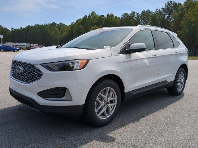 new 2024 Ford Edge car, priced at $29,990