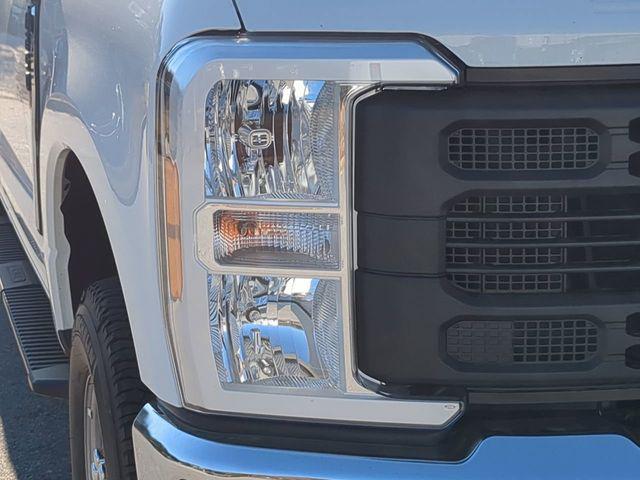 new 2024 Ford F-250 car, priced at $53,629