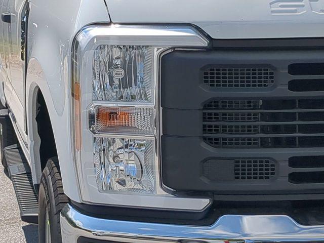 new 2024 Ford F-250 car, priced at $49,554