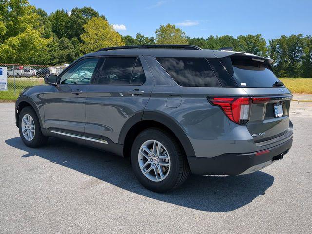 new 2025 Ford Explorer car, priced at $40,209