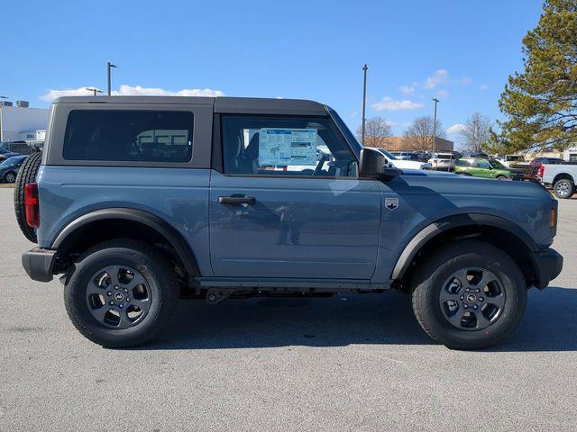 new 2024 Ford Bronco car, priced at $40,014