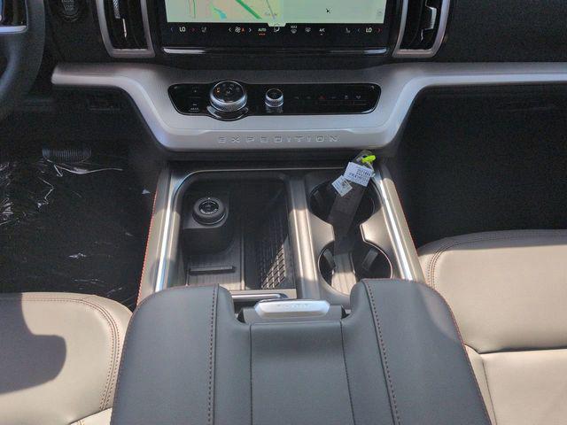 new 2025 Ford Expedition Max car, priced at $68,219