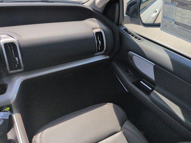 new 2025 Ford Expedition Max car, priced at $68,219