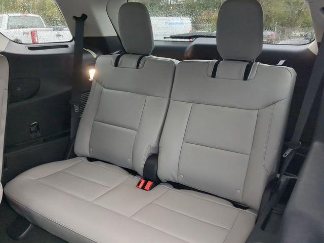 new 2025 Ford Explorer car, priced at $38,504