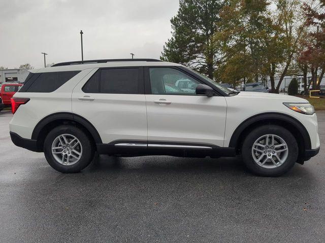 new 2025 Ford Explorer car, priced at $41,004