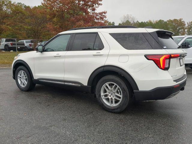 new 2025 Ford Explorer car, priced at $41,004