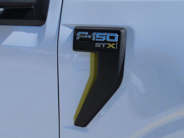 new 2025 Ford F-150 car, priced at $39,944