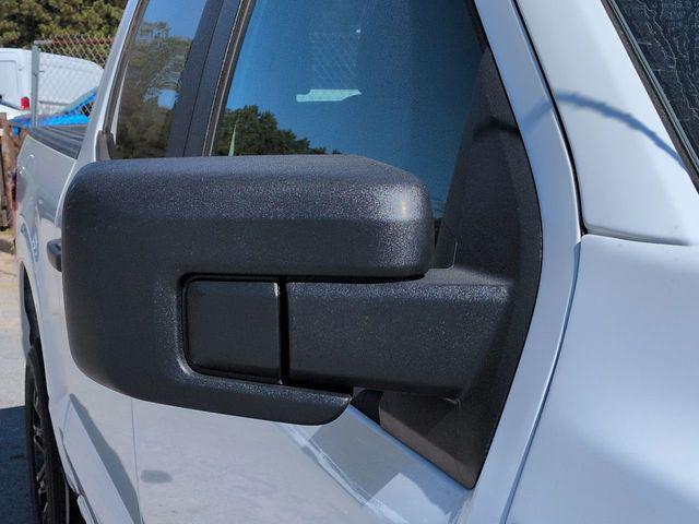 new 2025 Ford F-150 car, priced at $39,944