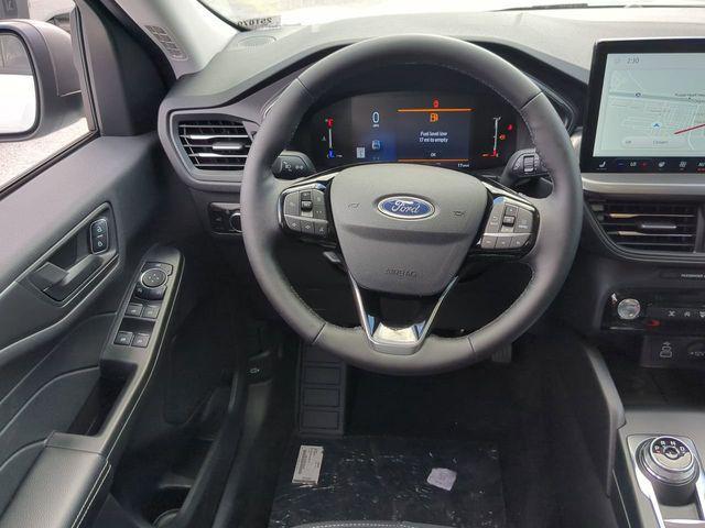 new 2025 Ford Escape car, priced at $31,319