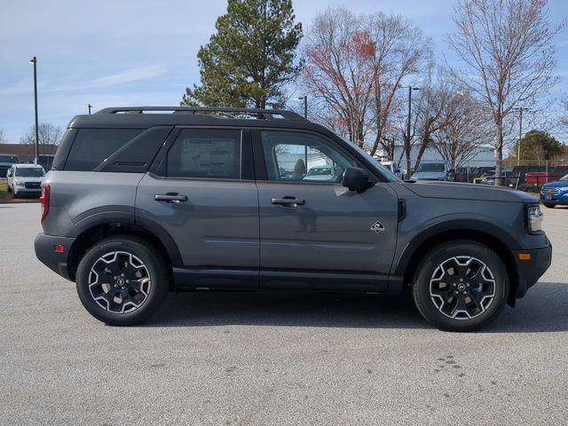 new 2025 Ford Bronco Sport car, priced at $33,484