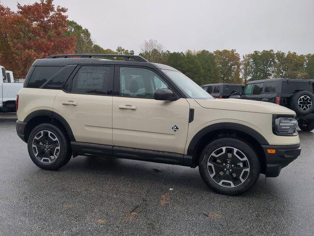 new 2024 Ford Bronco Sport car, priced at $33,829