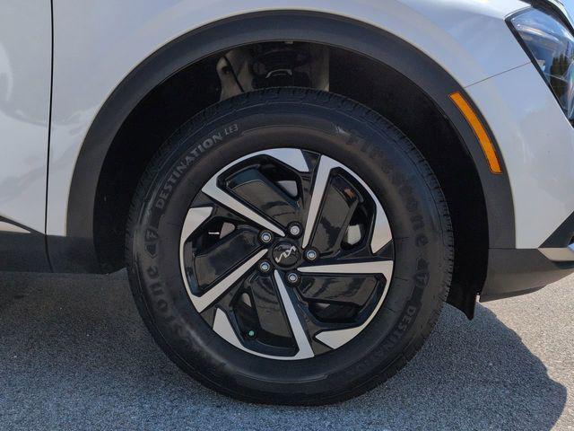 used 2023 Kia Sportage Hybrid car, priced at $23,886