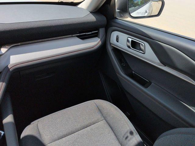 new 2025 Ford Explorer car, priced at $35,744