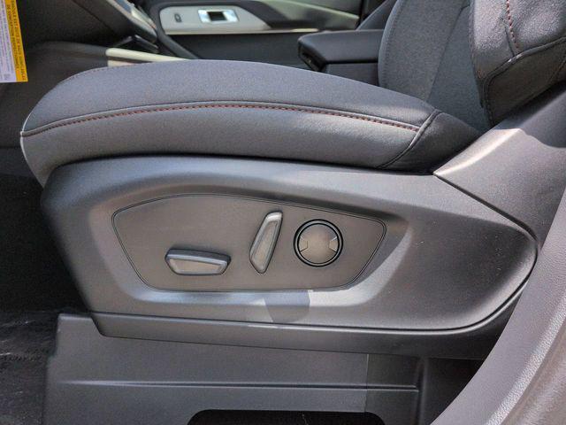 new 2025 Ford Explorer car, priced at $35,744