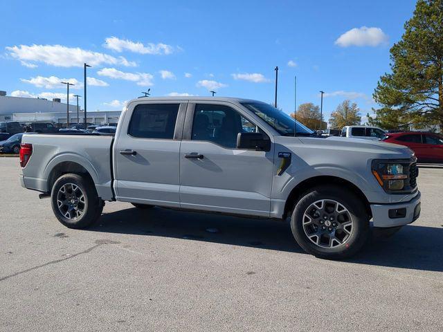 new 2024 Ford F-150 car, priced at $41,399