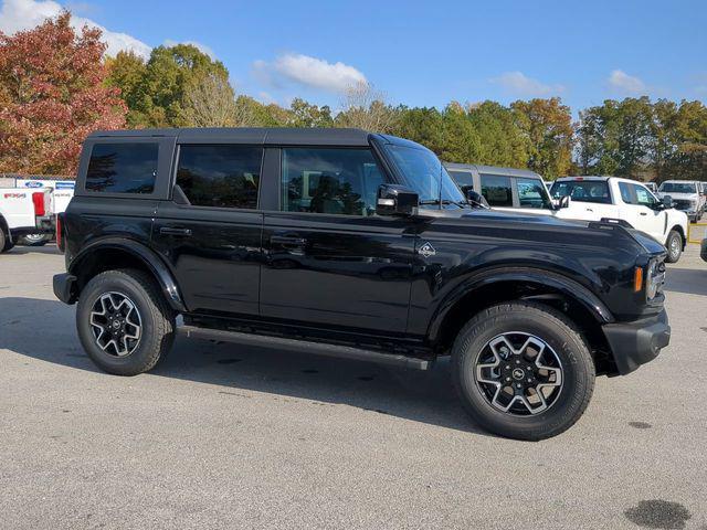 new 2024 Ford Bronco car, priced at $47,274