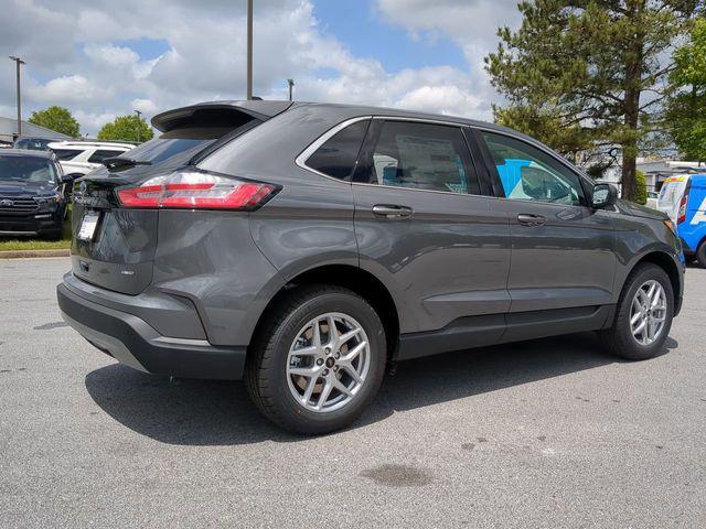 new 2024 Ford Edge car, priced at $33,859