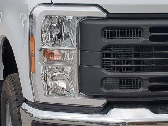 new 2024 Ford F-350 car, priced at $53,839