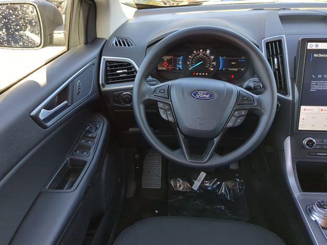 new 2024 Ford Edge car, priced at $31,998