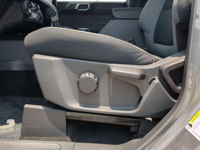 new 2025 Ford Bronco car, priced at $39,759