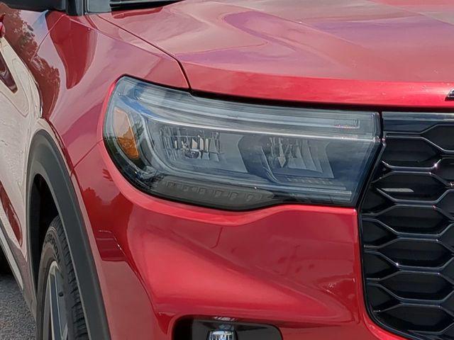 new 2025 Ford Explorer car, priced at $55,819