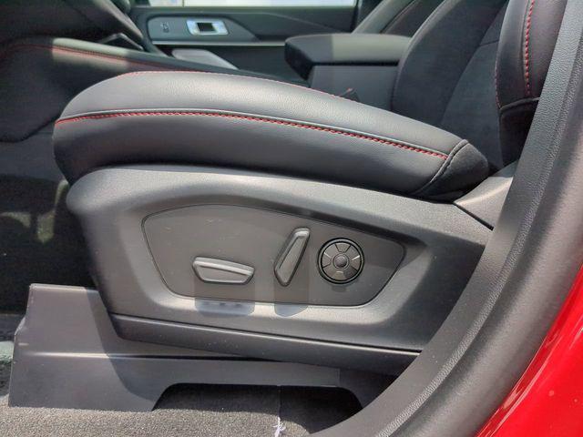 new 2025 Ford Explorer car, priced at $56,319