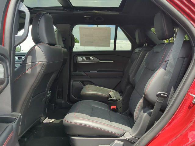 new 2025 Ford Explorer car, priced at $55,819