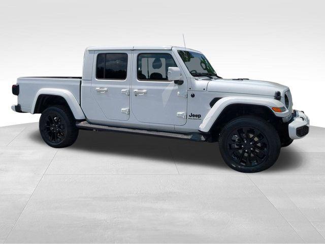 used 2023 Jeep Gladiator car, priced at $32,494