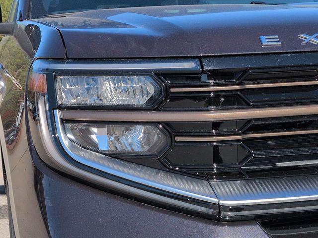 new 2025 Ford Expedition car, priced at $81,834