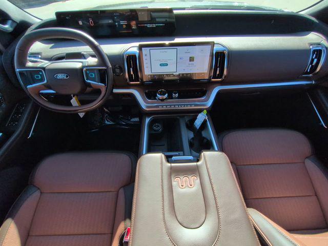 new 2025 Ford Expedition car, priced at $81,834