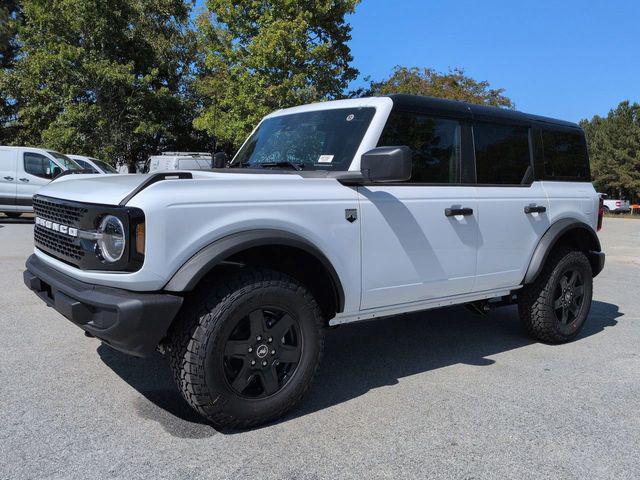 new 2025 Ford Bronco car, priced at $45,414