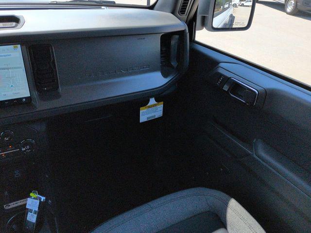 new 2025 Ford Bronco car, priced at $45,414