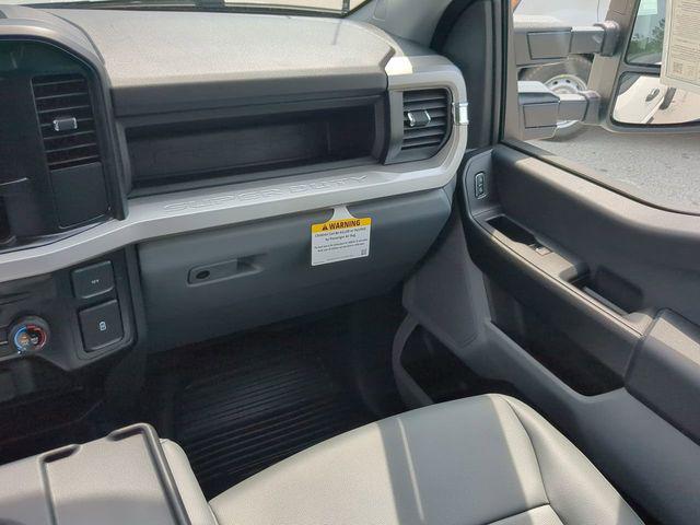new 2025 Ford F-350 car, priced at $69,019