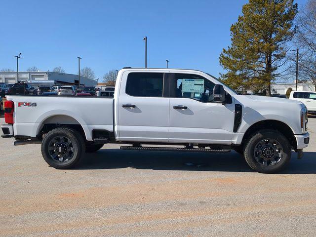 new 2025 Ford F-250 car, priced at $61,719