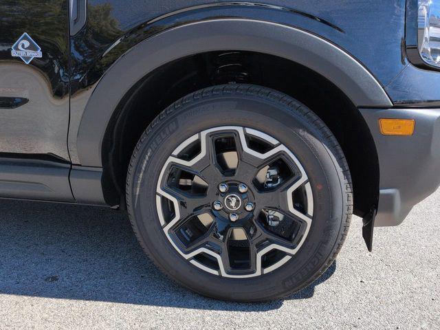 new 2025 Ford Bronco Sport car, priced at $33,789