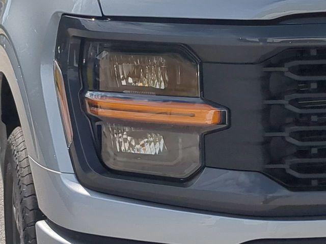 new 2024 Ford F-150 car, priced at $41,374