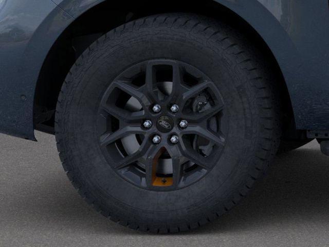 new 2025 Ford Expedition car, priced at $79,934