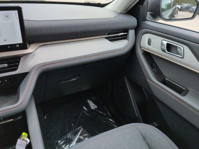 new 2025 Ford Explorer car, priced at $34,744
