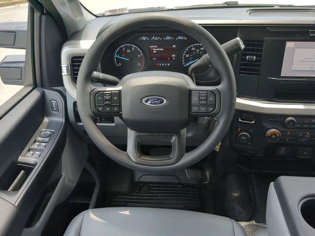 new 2025 Ford F-450 car, priced at $74,849
