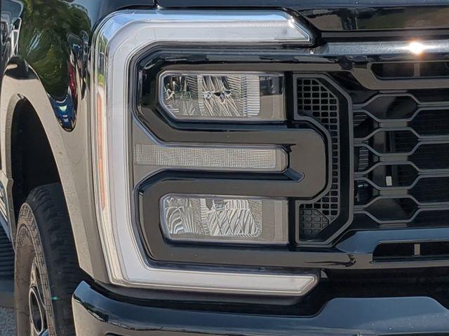 new 2025 Ford F-250 car, priced at $73,274