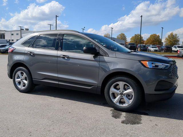 new 2024 Ford Edge car, priced at $30,059