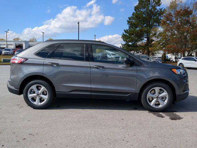 new 2024 Ford Edge car, priced at $30,059