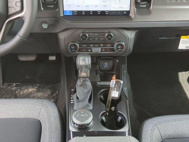 new 2025 Ford Bronco car, priced at $39,759