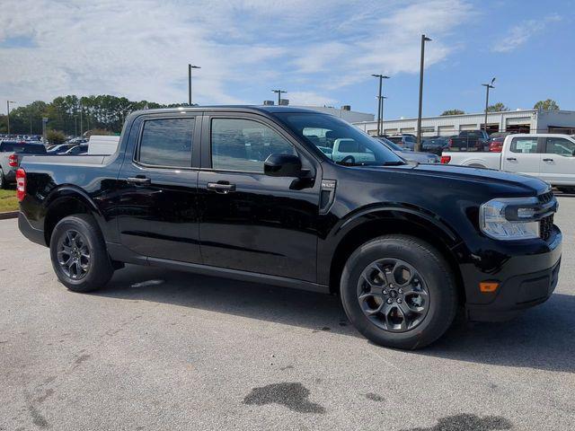 new 2024 Ford Maverick car, priced at $31,689