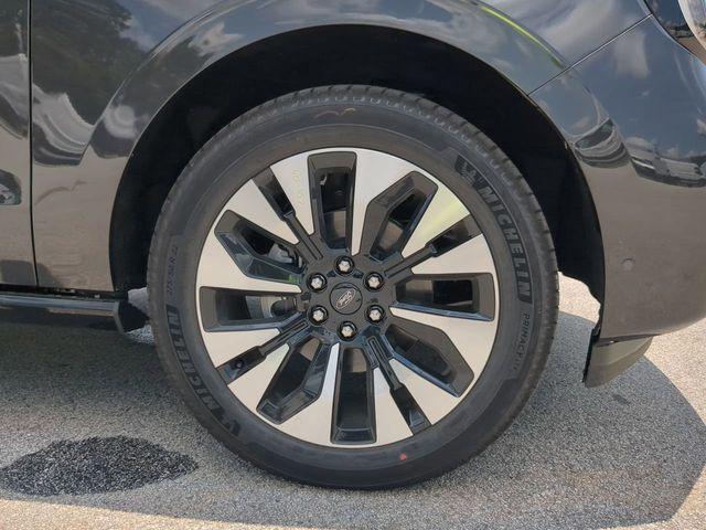 new 2025 Ford Expedition Max car, priced at $79,990